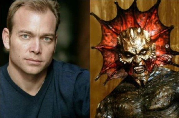 Jonathan Breck como The Creeper