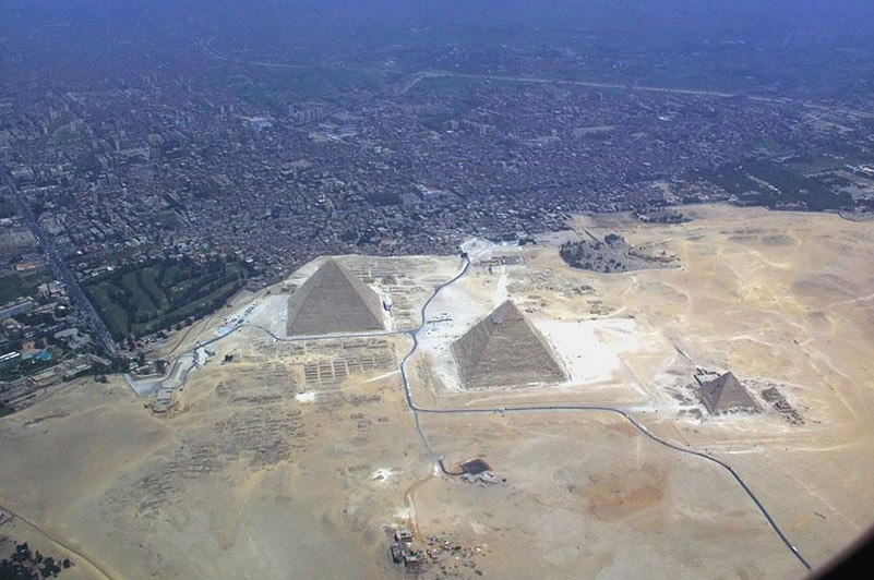 Pirâmides de Gizé2