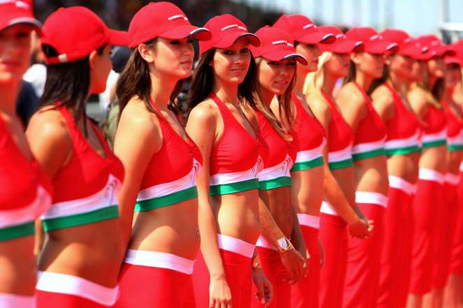 grid-girls-6