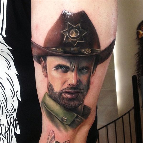 tattoo-series-tv-14-The Walking Dead