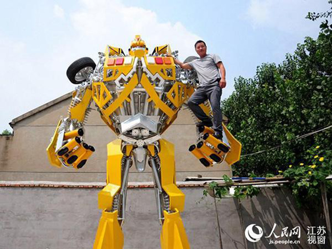 Bumblebee-tamanho-real-1